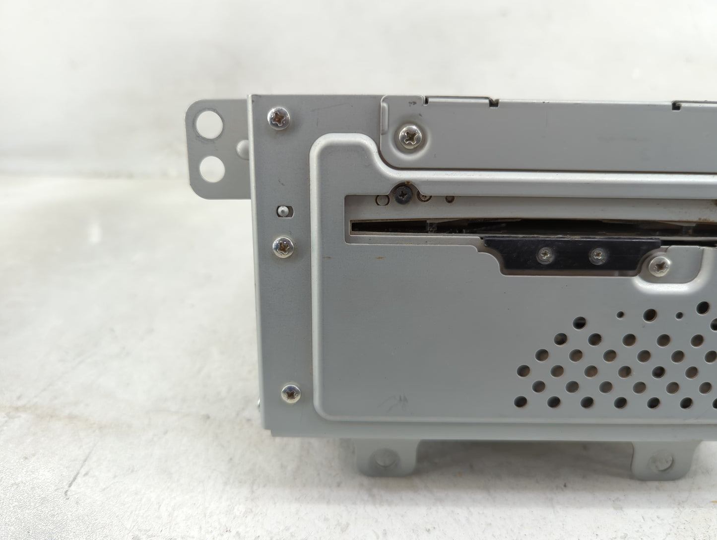 2012 Buick Lacrosse Radio AM FM Cd Player Receiver Replacement P/N:22826751 DW468100-7100 Fits Fits 2013 OEM Used Auto Parts
