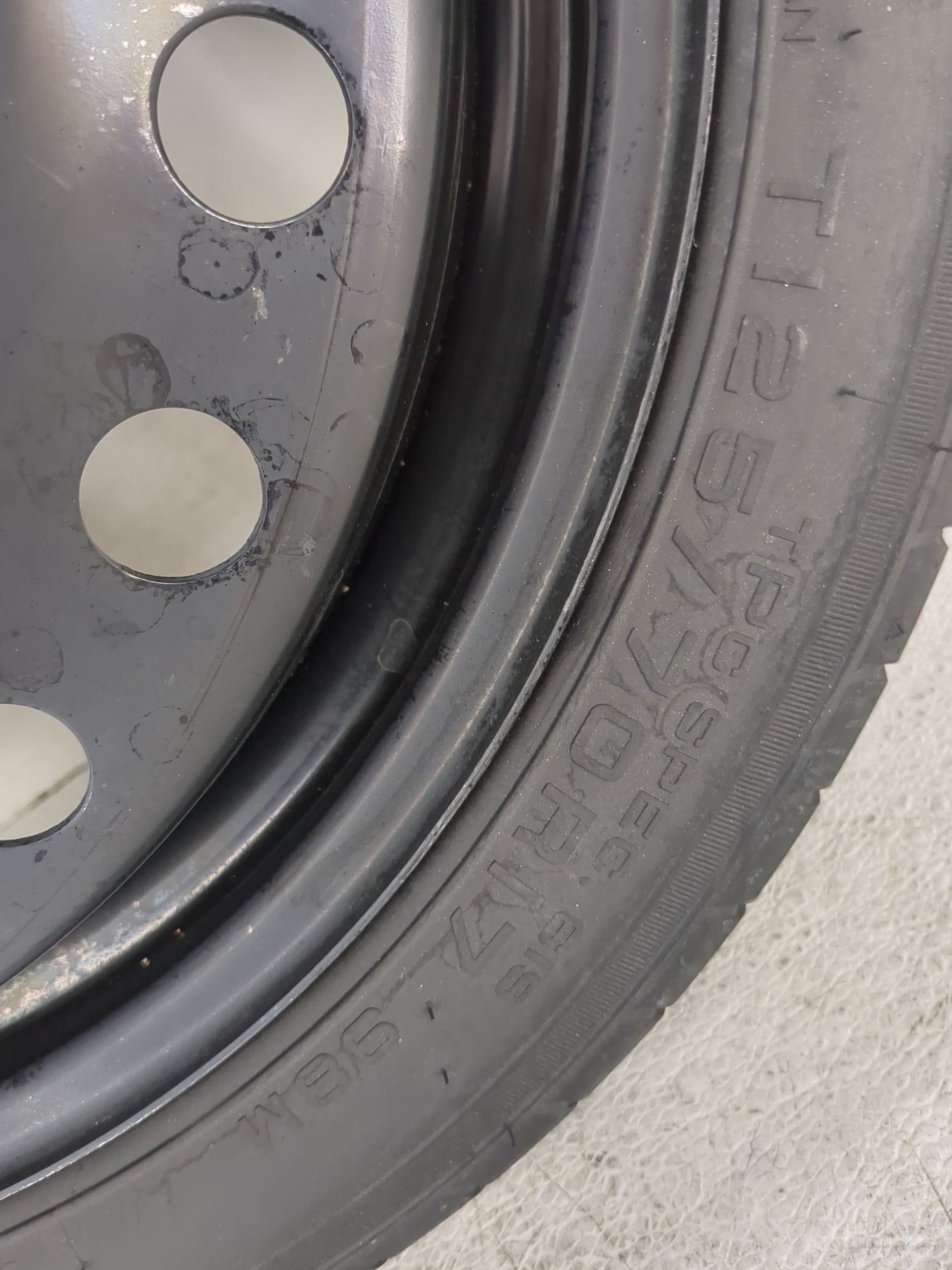 2010-2016 Buick Lacrosse Spare Donut Tire Wheel Rim Oem 1455285 - Oemusedautoparts1.com