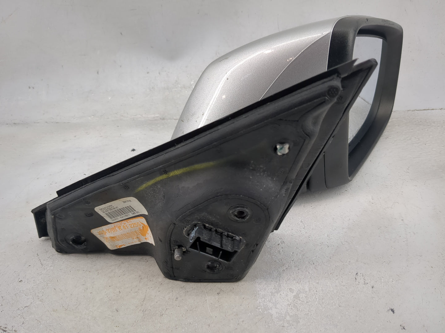 2010-2012 Buick Lacrosse Passenger Side View Mirror - Right Door Mirror OEM Used - Oemusedautoparts1.com