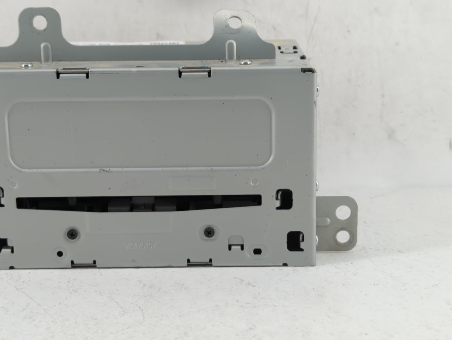 2012 Buick Lacrosse Radio AM FM Cd Player Receiver Replacement P/N:22869279 Fits OEM Used Auto Parts - Oemusedautoparts1.com