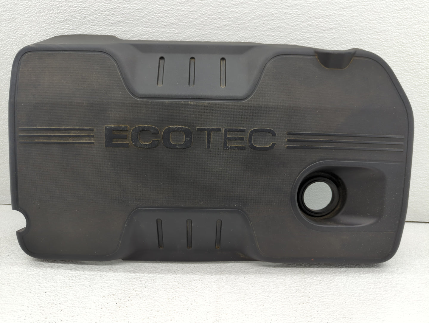 2012 Buick Lacrosse Engine Cover - Oemusedautoparts1.com