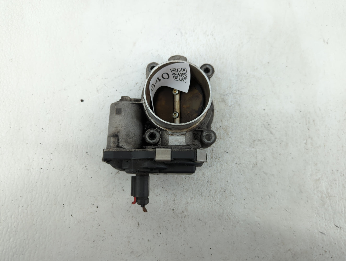 2012-2015 Buick Lacrosse Throttle Body P/N:12632101CA Fits Fits 2012 2013 2014 2015 OEM Used Auto Parts - Oemusedautoparts1.