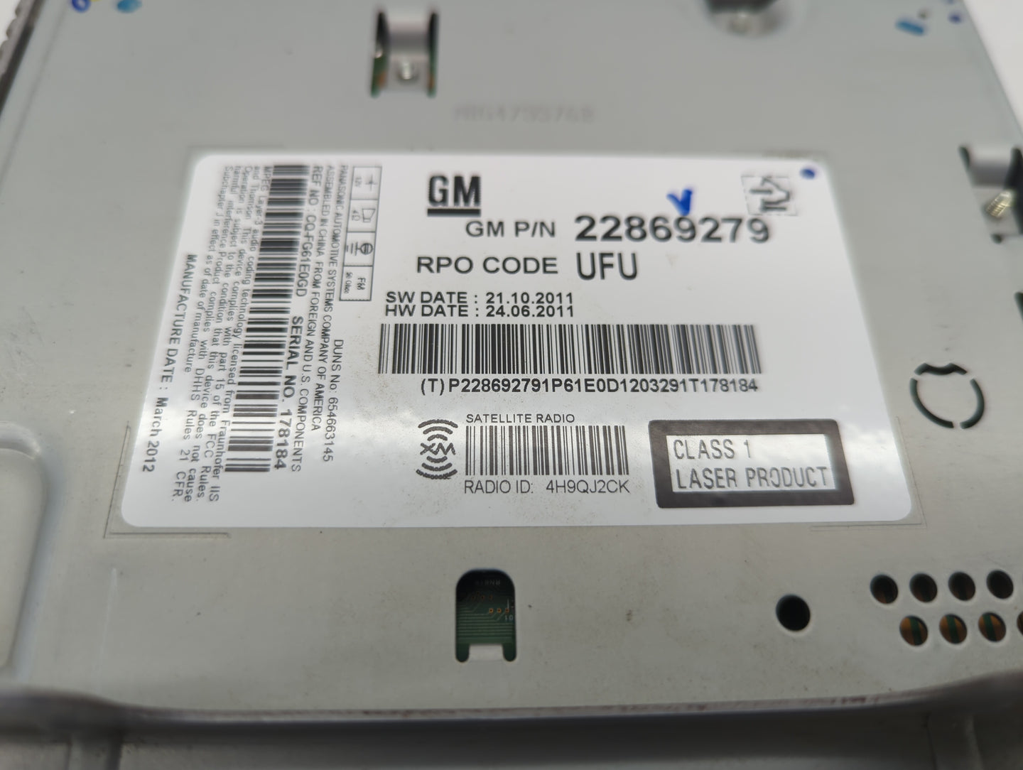 2012 Buick Lacrosse Radio AM FM Cd Player Receiver Replacement P/N:22869279 Fits OEM Used Auto Parts - Oemusedautoparts1.com