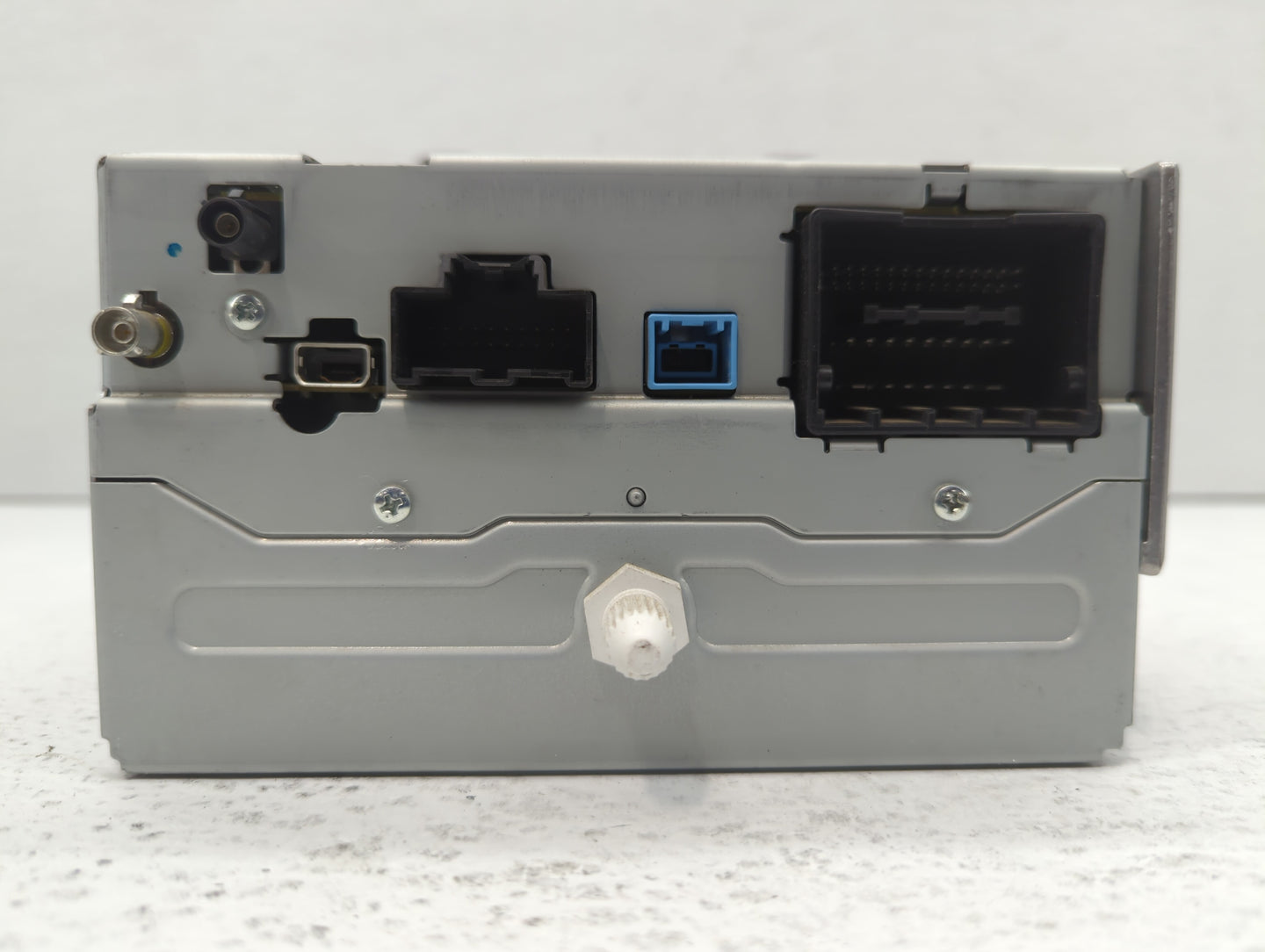 2012 Buick Lacrosse Radio AM FM Cd Player Receiver Replacement P/N:22869279 Fits OEM Used Auto Parts - Oemusedautoparts1.com