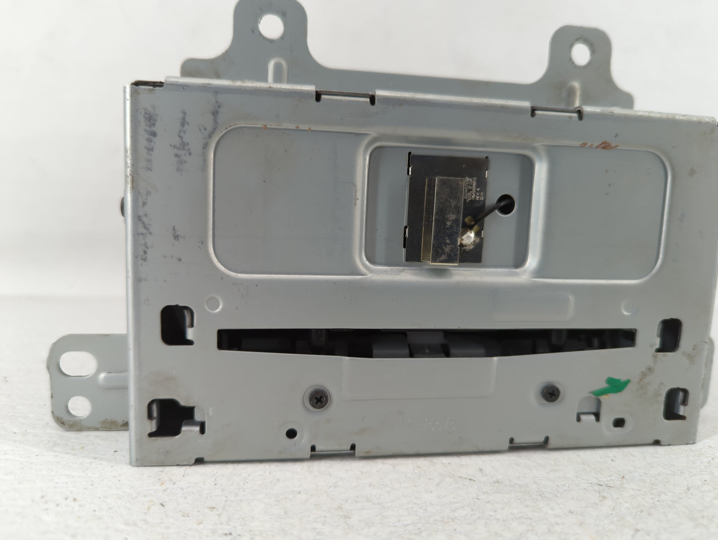 2012-2012 Buick Lacrosse Am Fm Cd Player Radio Receiver - Oemusedautoparts1.com
