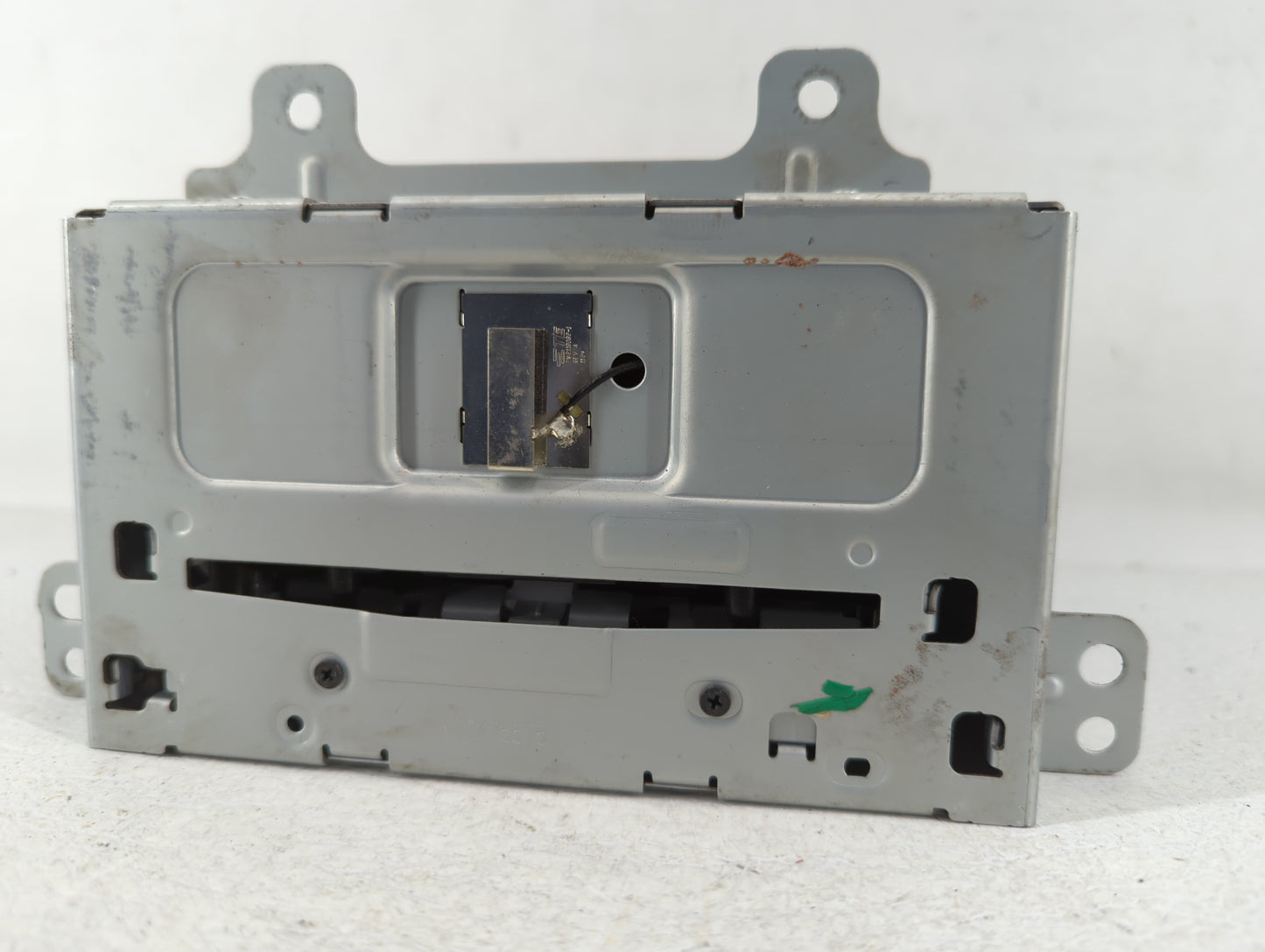 2012-2012 Buick Lacrosse Am Fm Cd Player Radio Receiver - Oemusedautoparts1.com