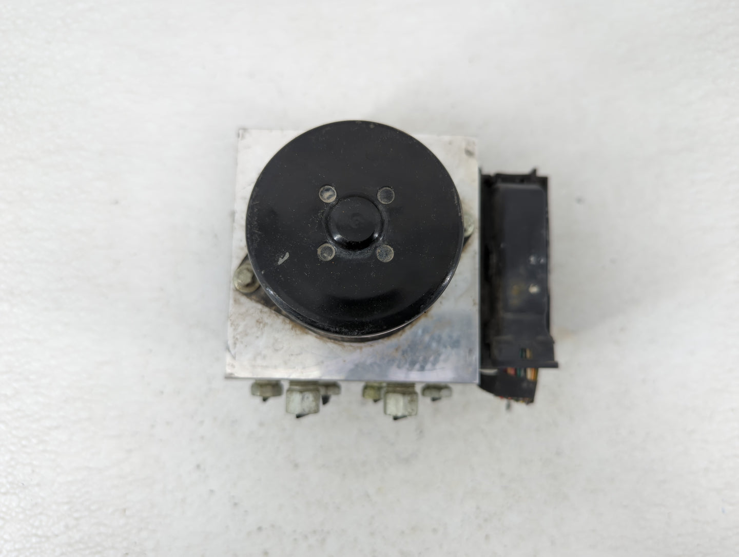 2012-2013 Buick Lacrosse ABS Pump Control Module Replacement P/N:22884754 Fits Fits 2012 2013 2014 2015 2016 OEM Used Auto P