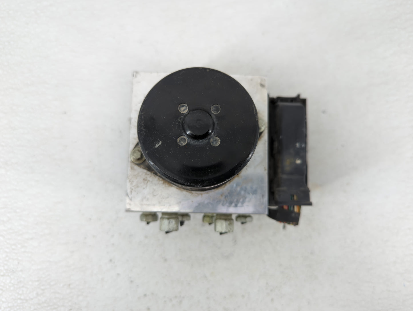 2012-2013 Buick Lacrosse ABS Pump Control Module Replacement P/N:22884754 Fits Fits 2012 2013 2014 2015 2016 OEM Used Auto P