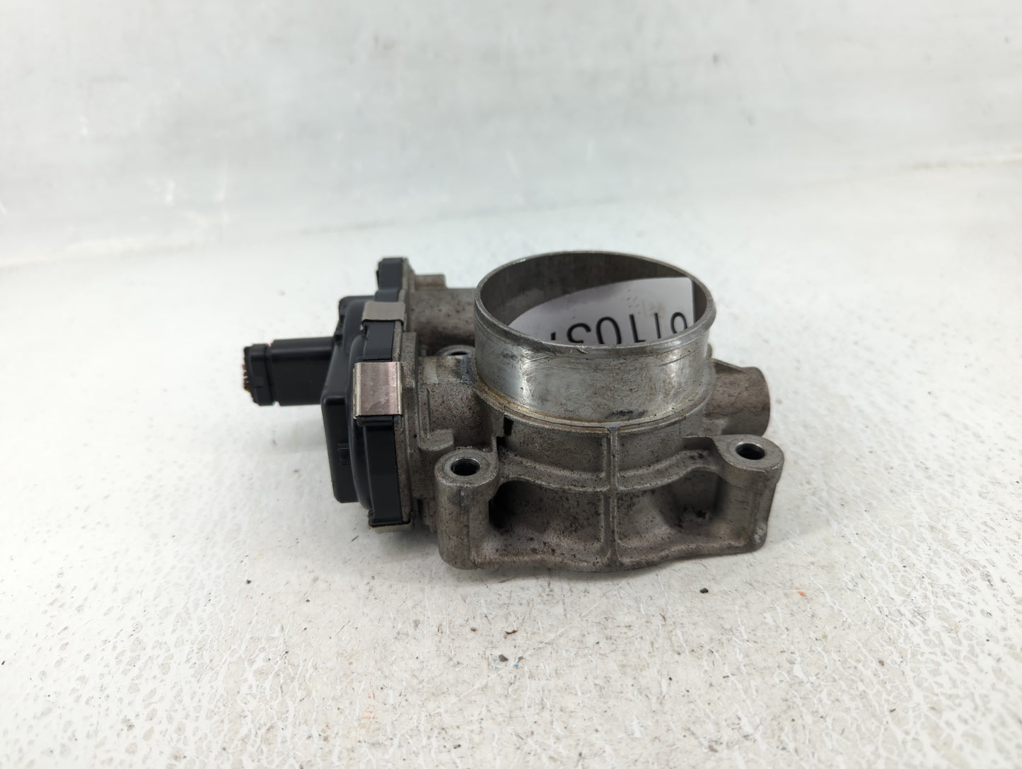 2012-2015 Buick Lacrosse Throttle Body P/N:1263210CA Fits Fits 2012 2013 2014 2015 OEM Used Auto Parts - Oemusedautoparts1.c
