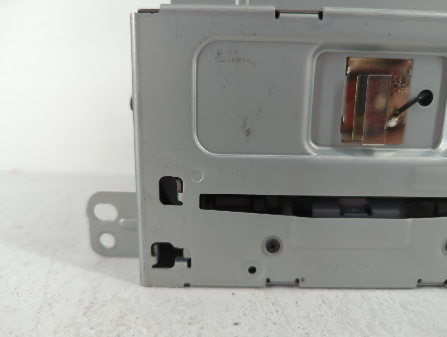 2012-2012 Buick Lacrosse Am Fm Cd Player Radio Receiver - Oemusedautoparts1.com