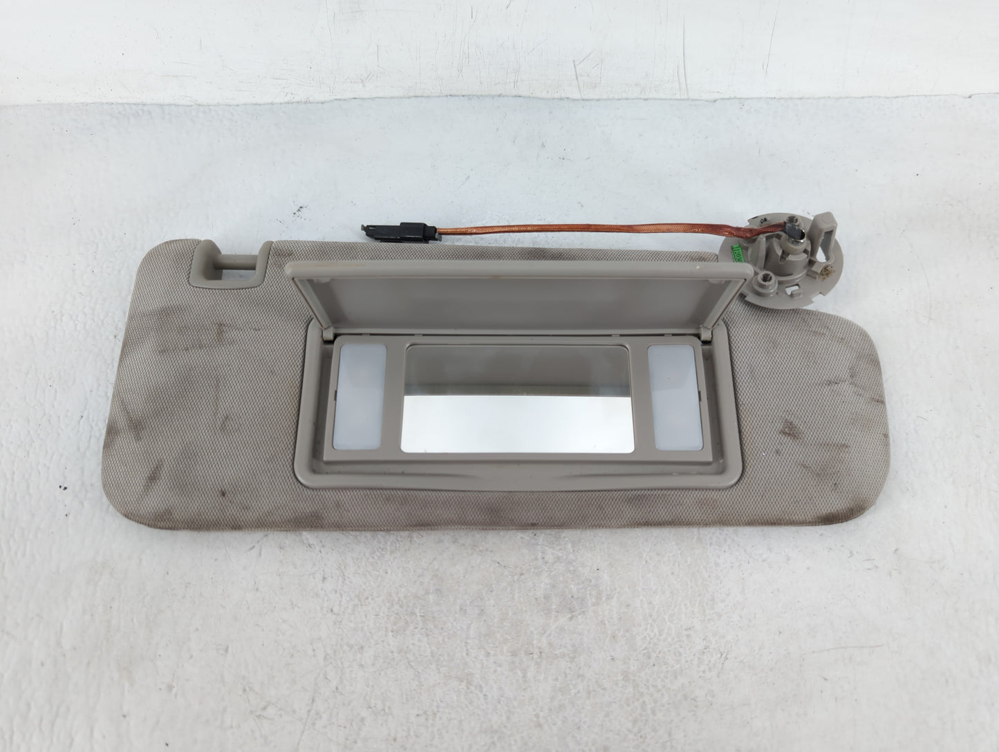 2010-2015 Buick Lacrosse Sun Visor Shade Replacement Passenger Right Mirror Fits Fits 2010 2011 2012 2013 2014 2015 OEM Used