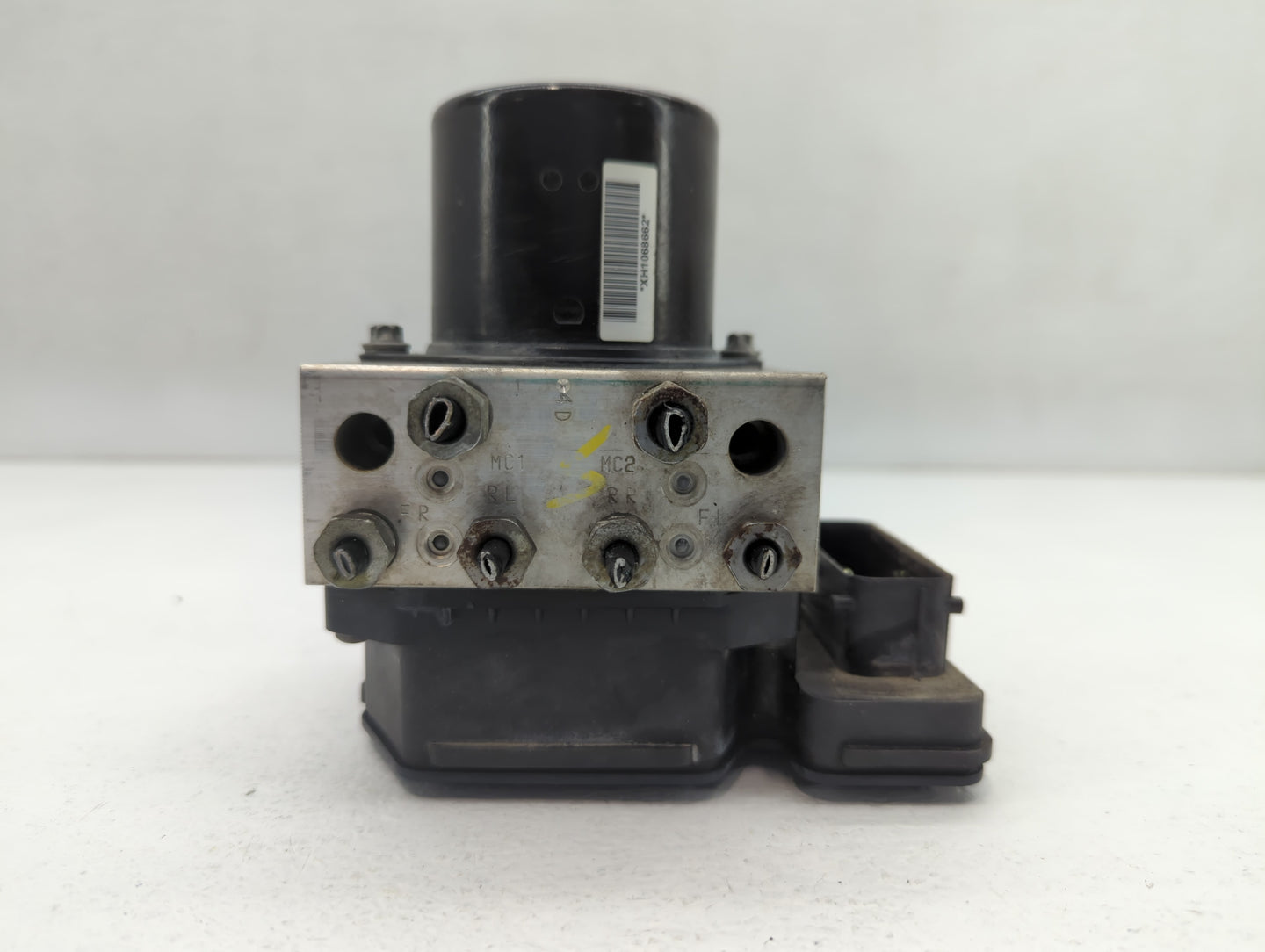 2012-2013 Buick Lacrosse ABS Pump Control Module Replacement P/N:22884754 Fits Fits 2012 2013 2014 2015 2016 OEM Used Auto P