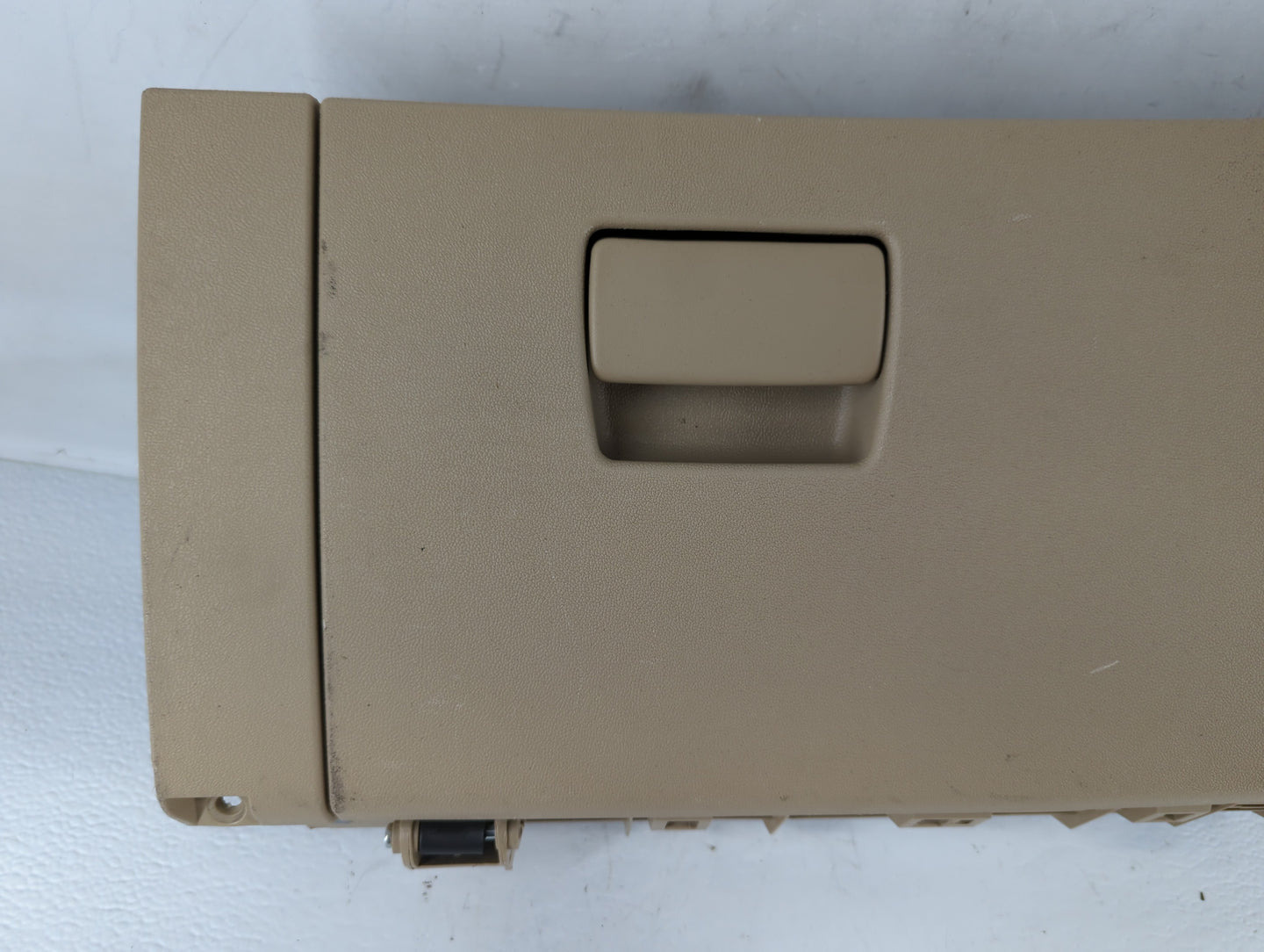 2012 Buick Lacrosse Passenger Glove Box Door Storage Compartment - Oemusedautoparts1.com