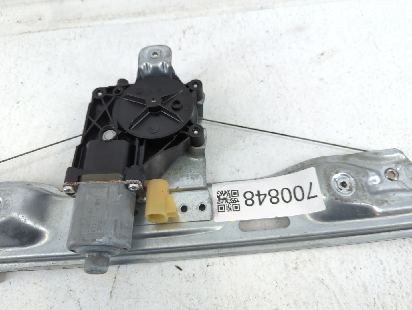 2010-2012 Buick Lacrosse Driver Left Rear Window Regulator - Oemusedautoparts1.com