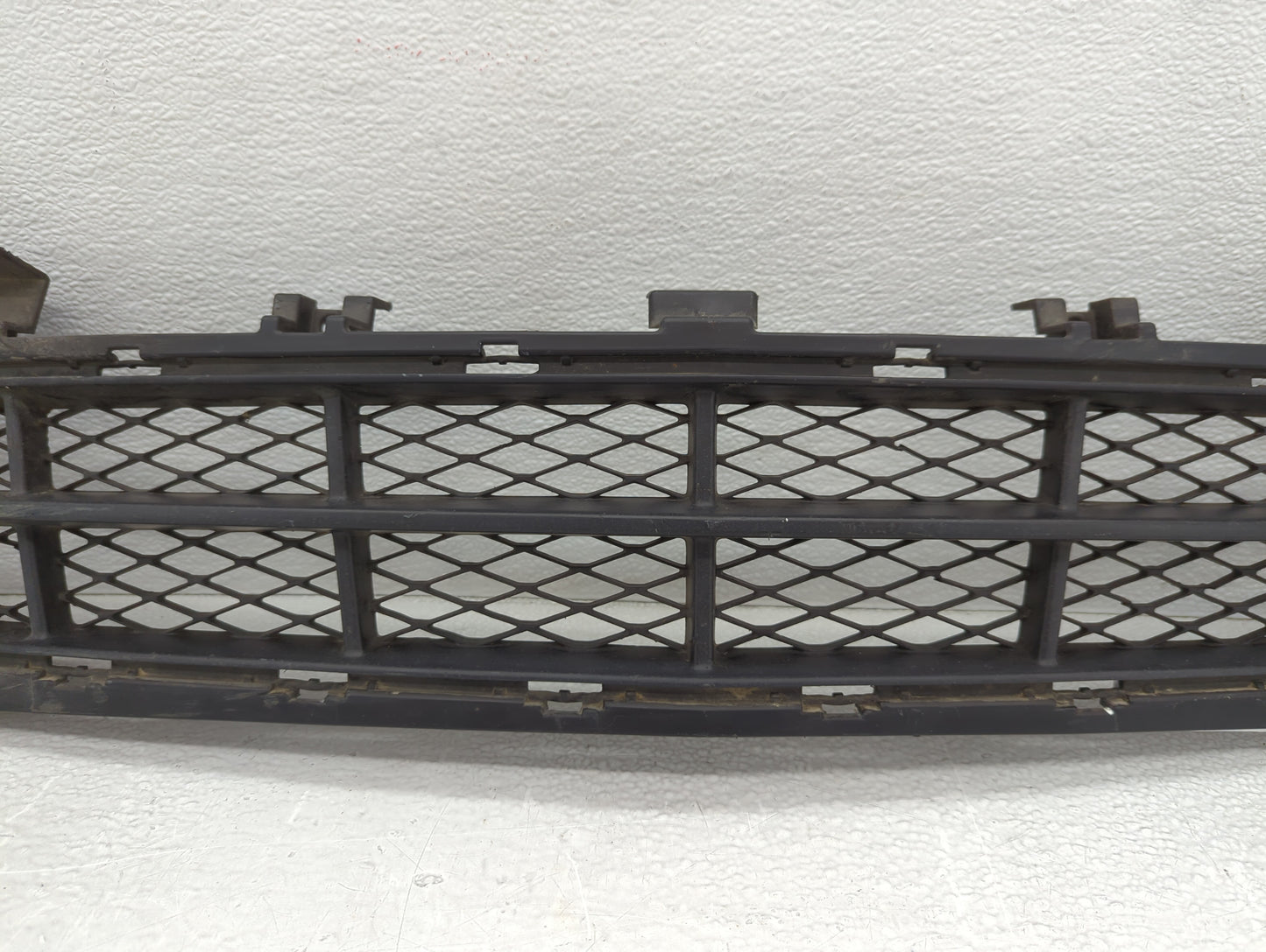 2010-2013 Buick Lacrosse Front Grille Bumper Not Included - Oemusedautoparts1.com