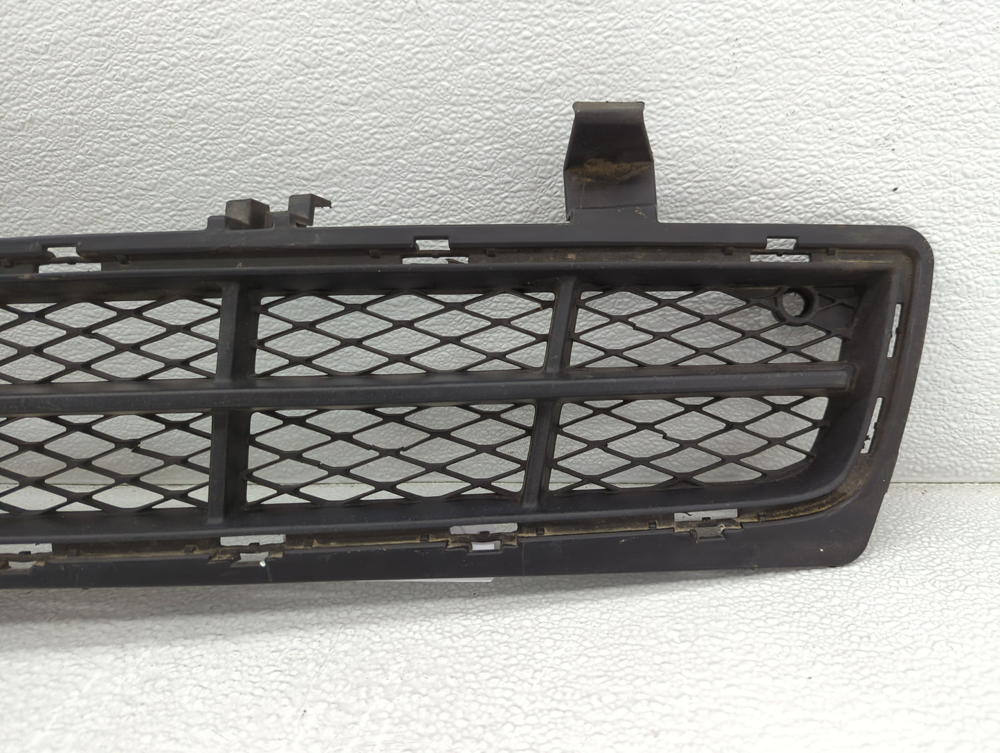 2010-2013 Buick Lacrosse Front Grille Bumper Not Included - Oemusedautoparts1.com