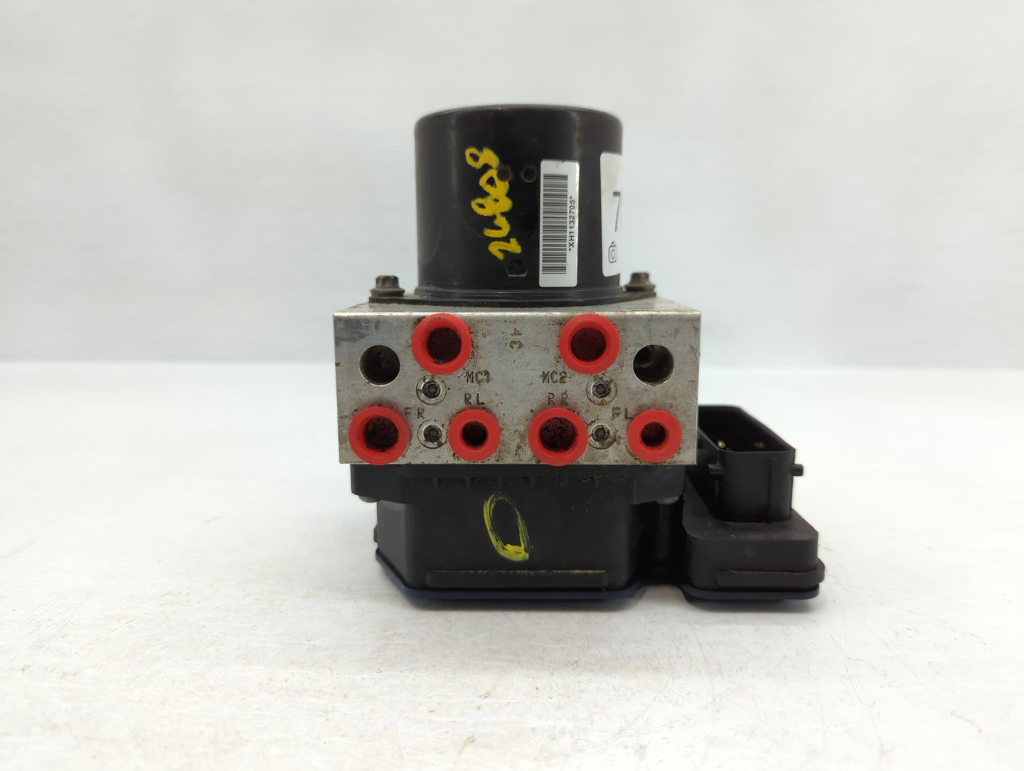 2012-2013 Buick Lacrosse ABS Pump Control Module Replacement P/N:22884754 Fits Fits 2012 2013 2014 2015 2016 OEM Used Auto P