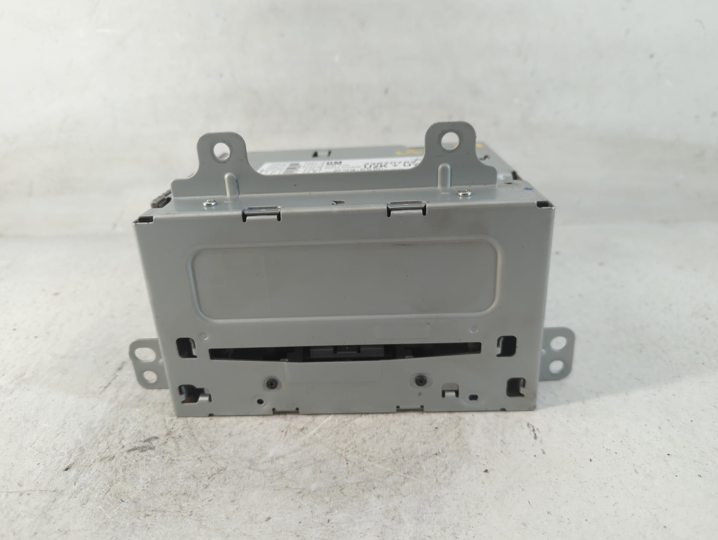 2011-2012 Buick Lacrosse Radio AM FM Cd Player Receiver Replacement P/N:22870782 Fits Fits 2010 2011 2012 OEM Used Auto Part