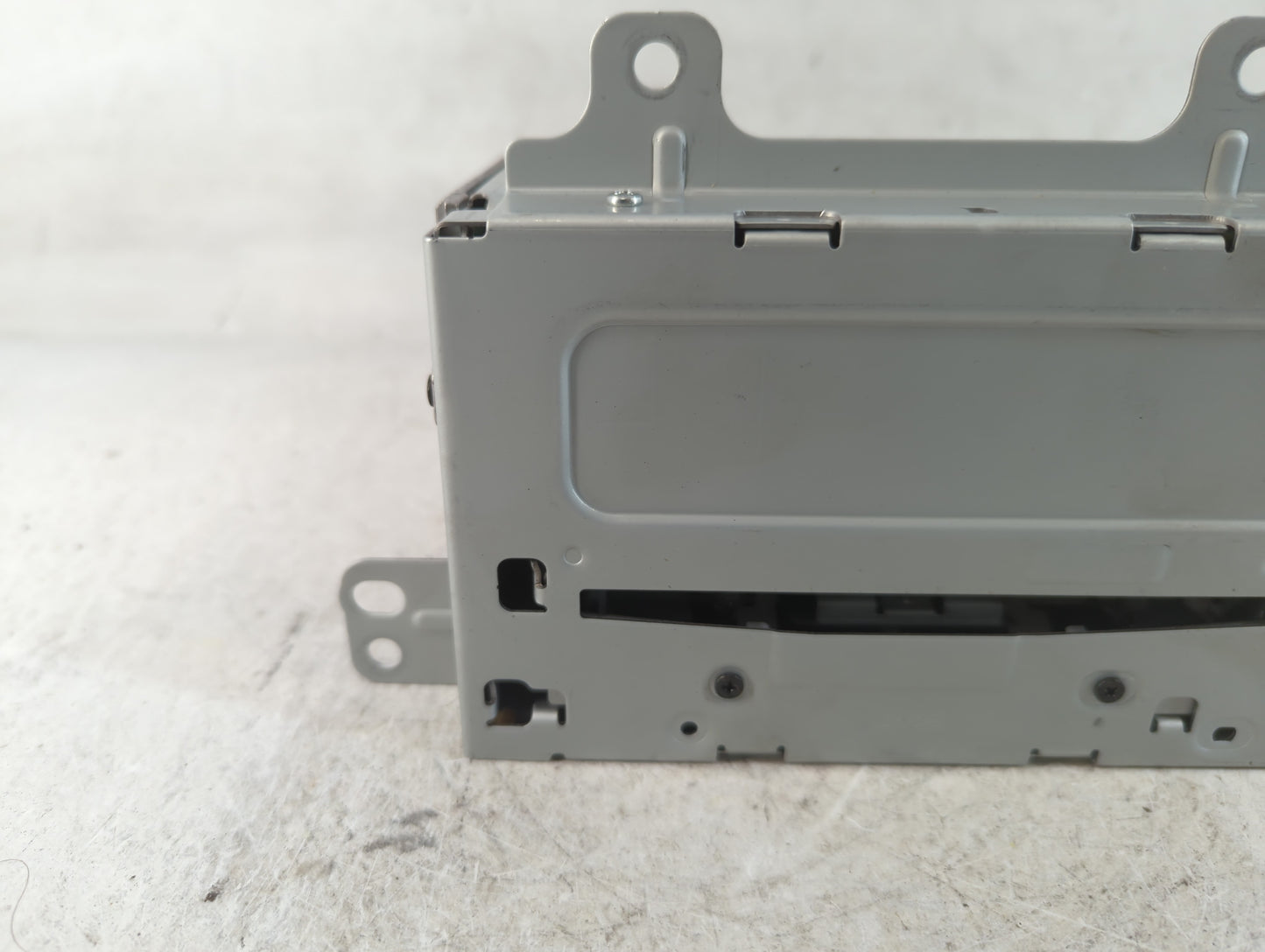 2011-2012 Buick Lacrosse Radio AM FM Cd Player Receiver Replacement P/N:22870782 Fits Fits 2010 2011 2012 OEM Used Auto Part