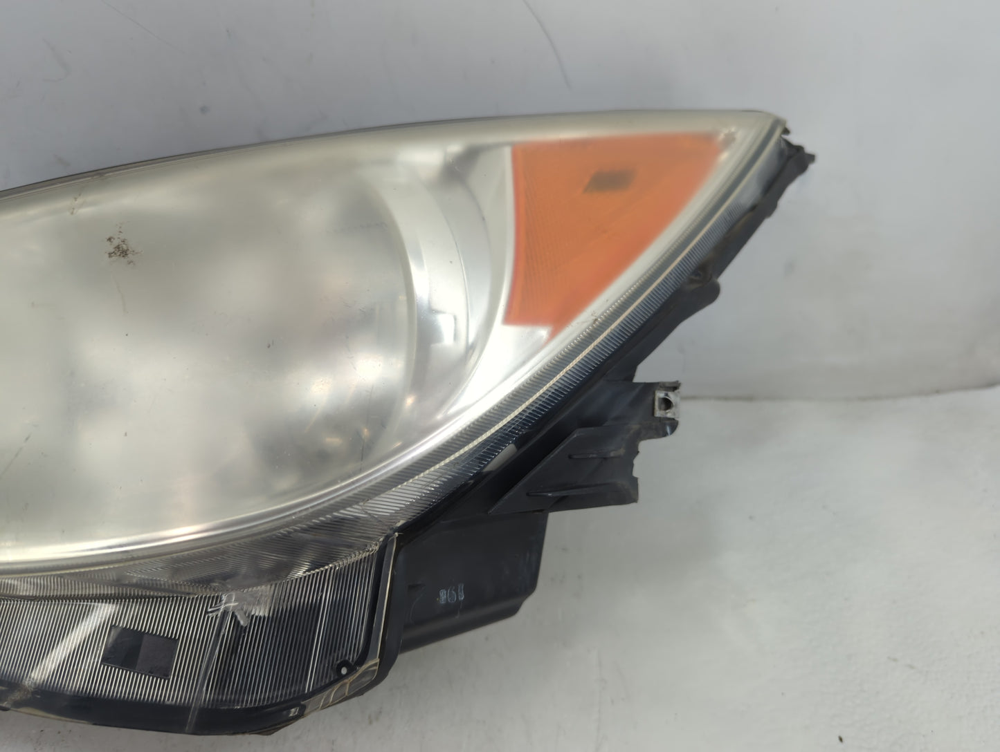 2010-2013 Buick Lacrosse Driver Left Oem Head Light Headlight Lamp - Oemusedautoparts1.com