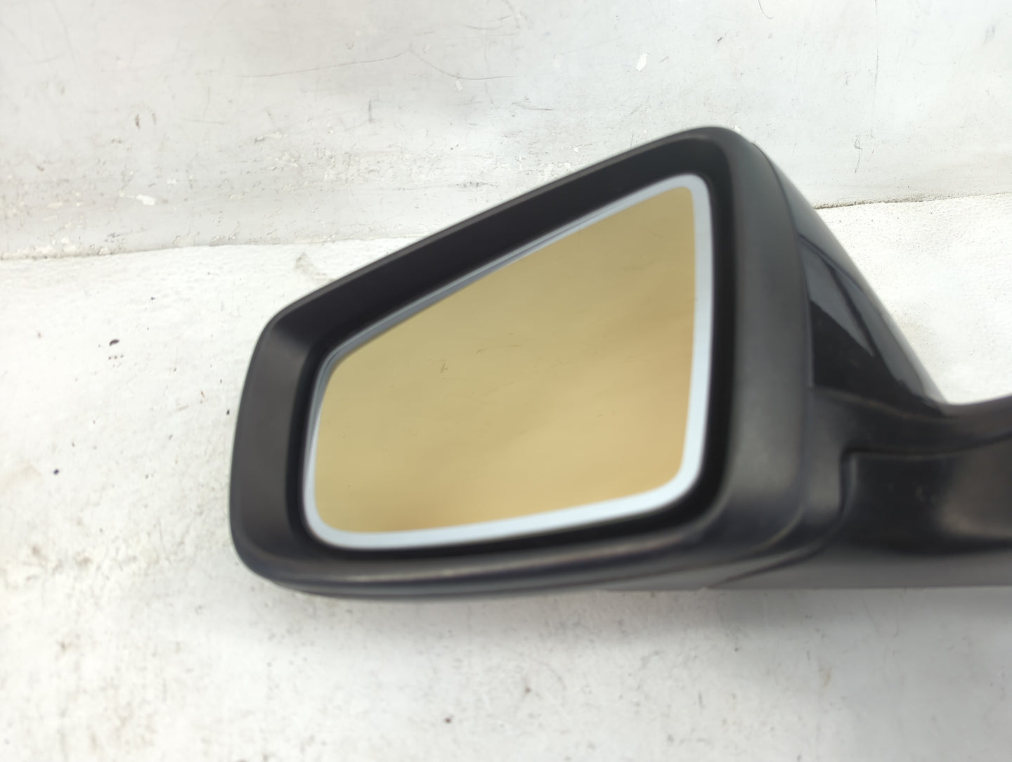2010-2012 Buick Lacrosse Driver Side View Mirror - Left Door Mirror OEM Used - Oemusedautoparts1.com