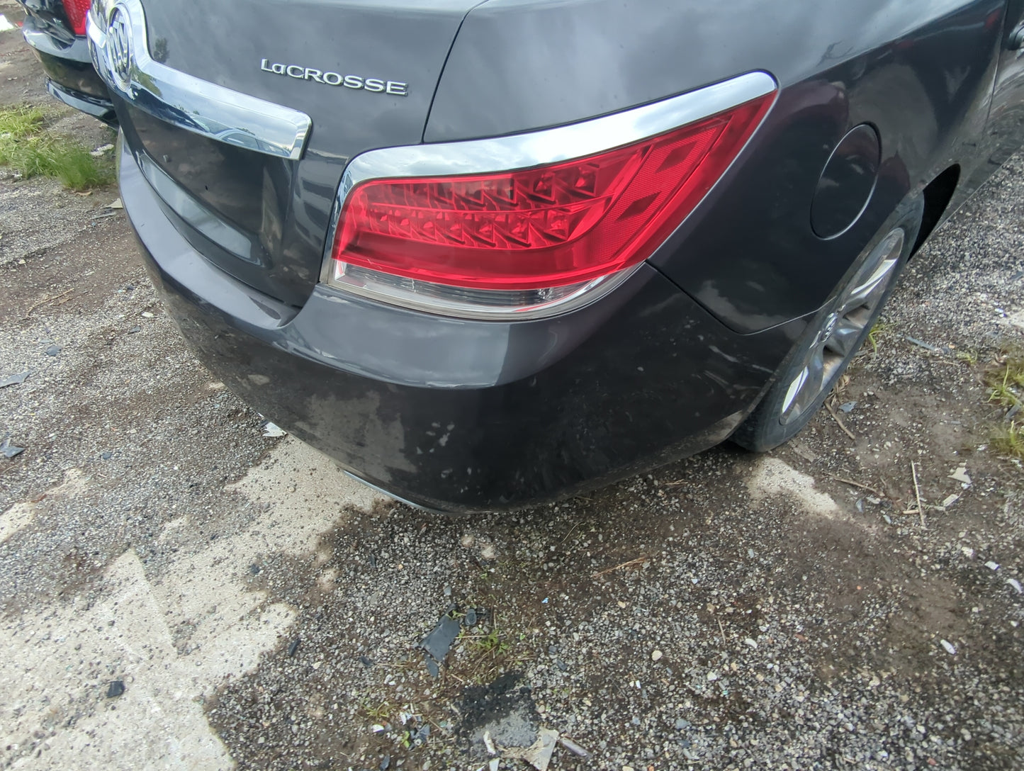 2010-2013 Buick Lacrosse Rear Bumper Assembly Oem 922020 - Oemusedautoparts1.com