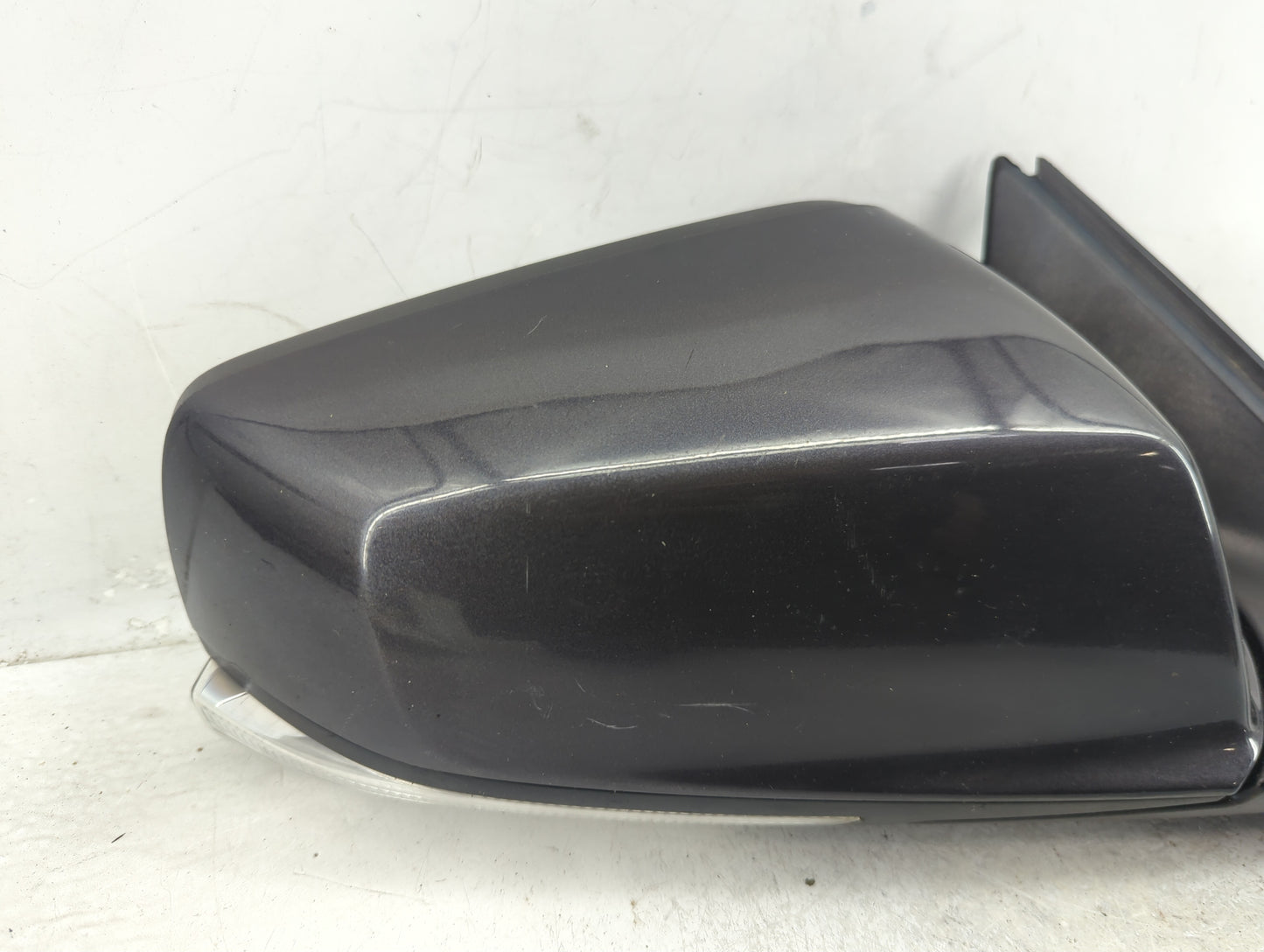 2010-2012 Buick Lacrosse Passenger Side View Mirror - Right Door Mirror OEM Used - Oemusedautoparts1.com