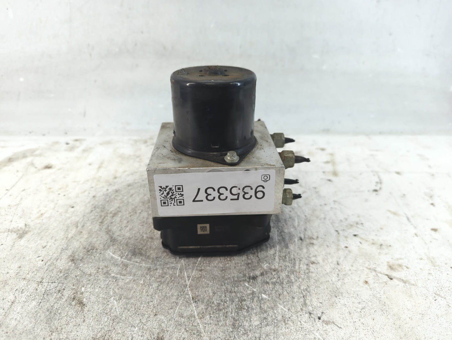 2012-2013 Buick Lacrosse ABS Pump Control Module Replacement P/N:22815252 Fits Fits 2012 2013 2014 2015 2016 OEM Used Auto P