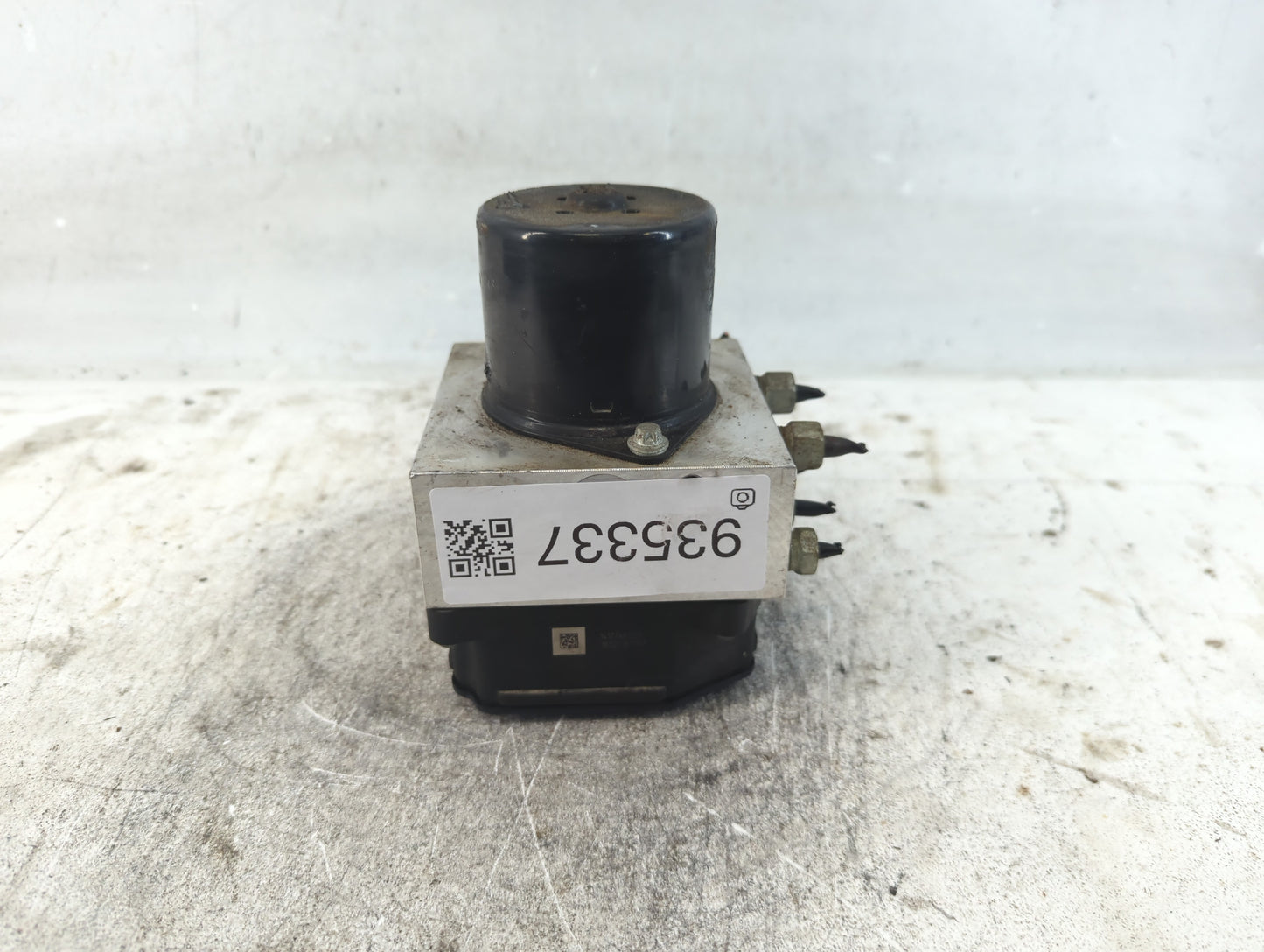 2012-2013 Buick Lacrosse ABS Pump Control Module Replacement P/N:22815252 Fits Fits 2012 2013 2014 2015 2016 OEM Used Auto P