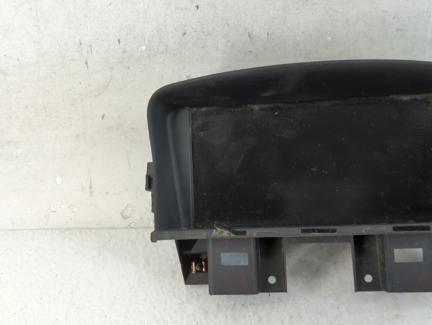 2012-2012 Buick Regal Information Display Screen - Oemusedautoparts1.com