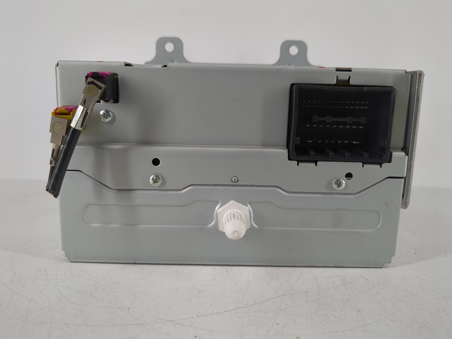 2012 Buick Regal Radio AM FM Cd Player Receiver Replacement P/N:22870782 Fits OEM Used Auto Parts - Oemusedautoparts1.com