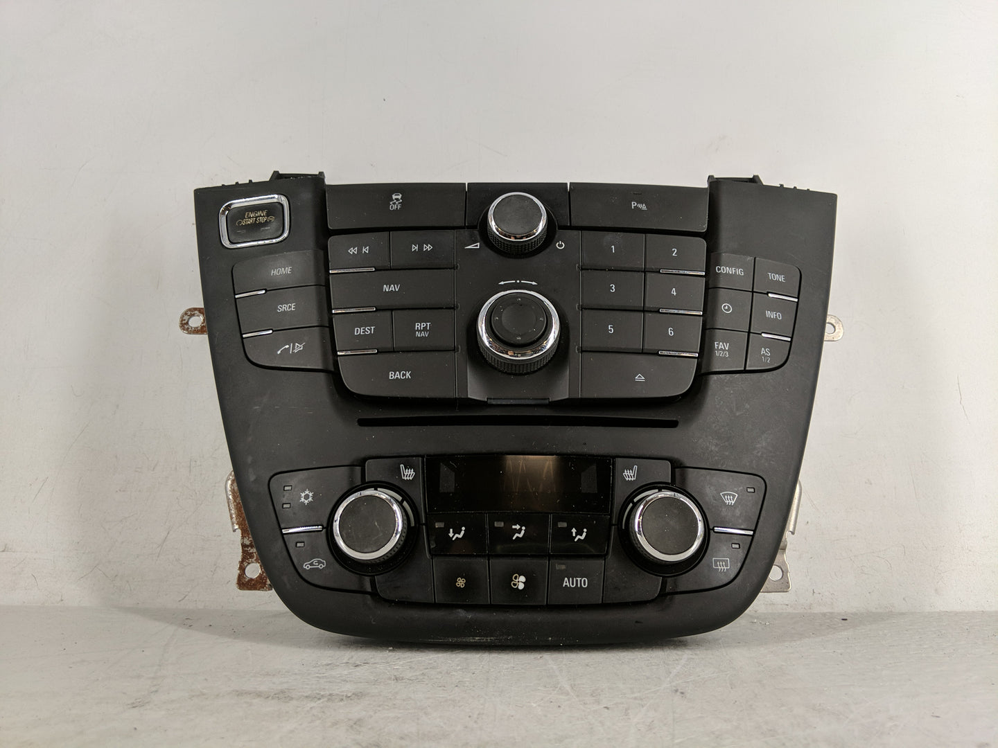 2012-2013 Buick Regal Radio AM FM Cd Player Receiver Replacement P/N:25951146 Fits Fits 2012 2013 OEM Used Auto Parts - Oemu