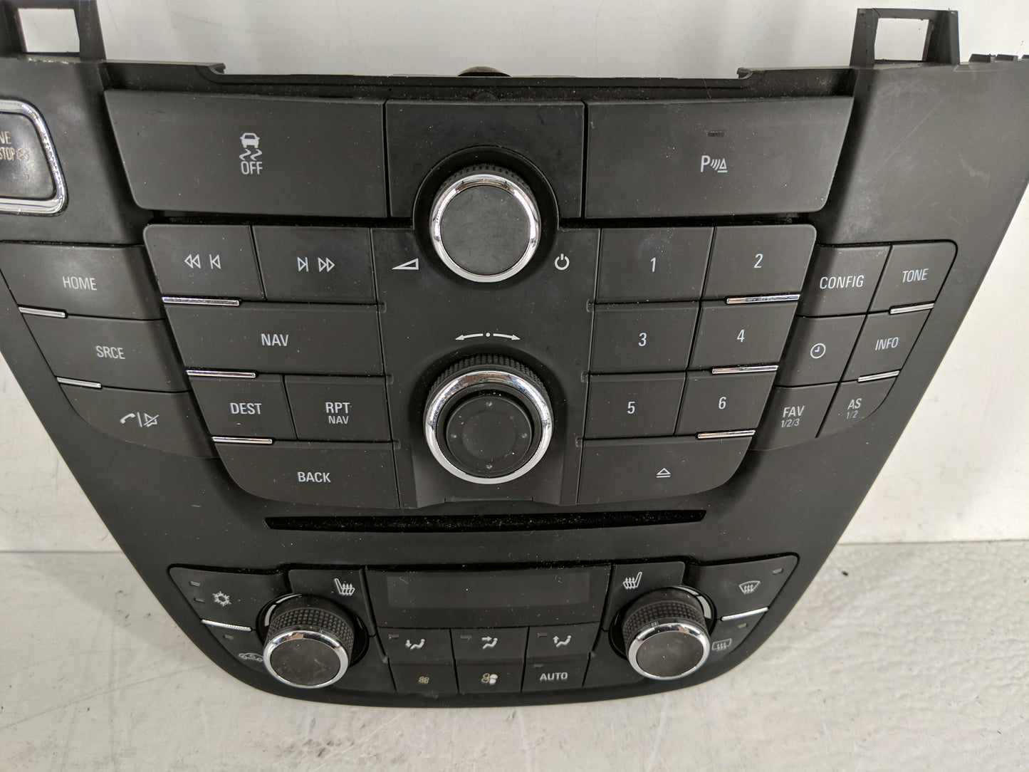 2012-2013 Buick Regal Radio AM FM Cd Player Receiver Replacement P/N:25951146 Fits Fits 2012 2013 OEM Used Auto Parts - Oemu