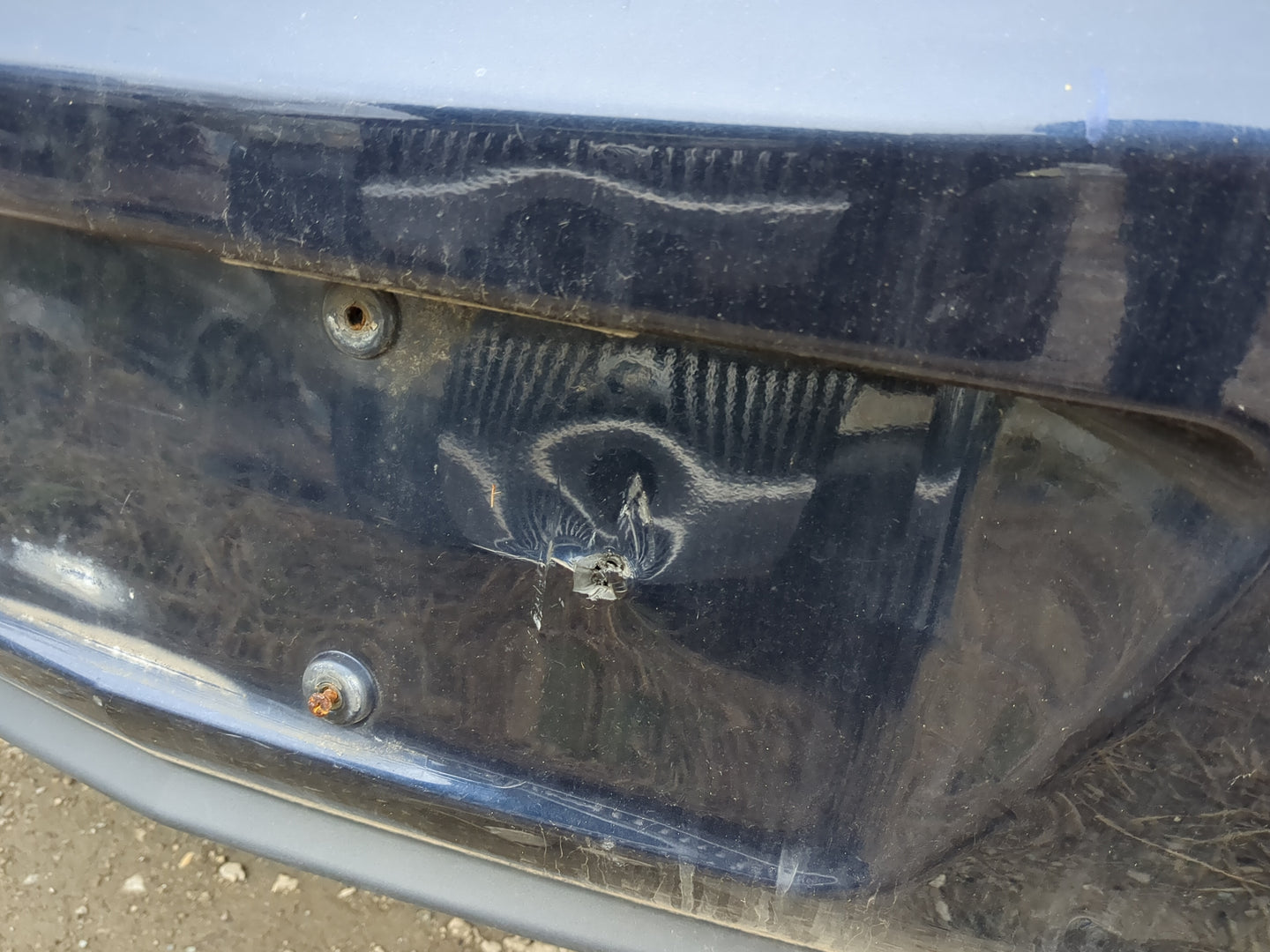 2011-2013 Buick Regal Rear Bumper Assembly Oem 1211178 - Oemusedautoparts1.com