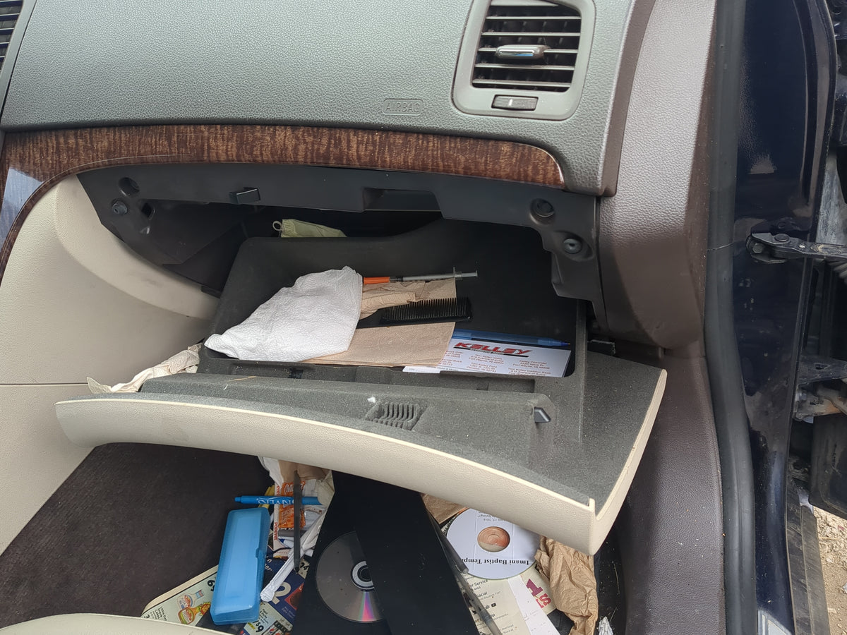 2012 Buick Regal Passenger Glove Box Door Storage Compartment 1211242 - Oemusedautoparts1.com