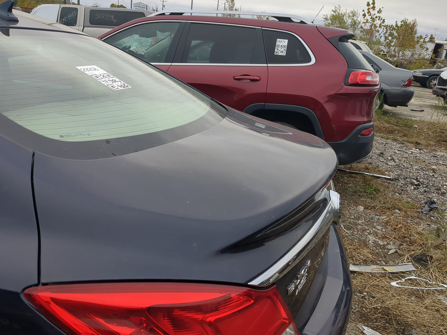 2011-2013 Buick Regal Trunk/decklid/hatch/tailgate Oem - Oemusedautoparts1.com