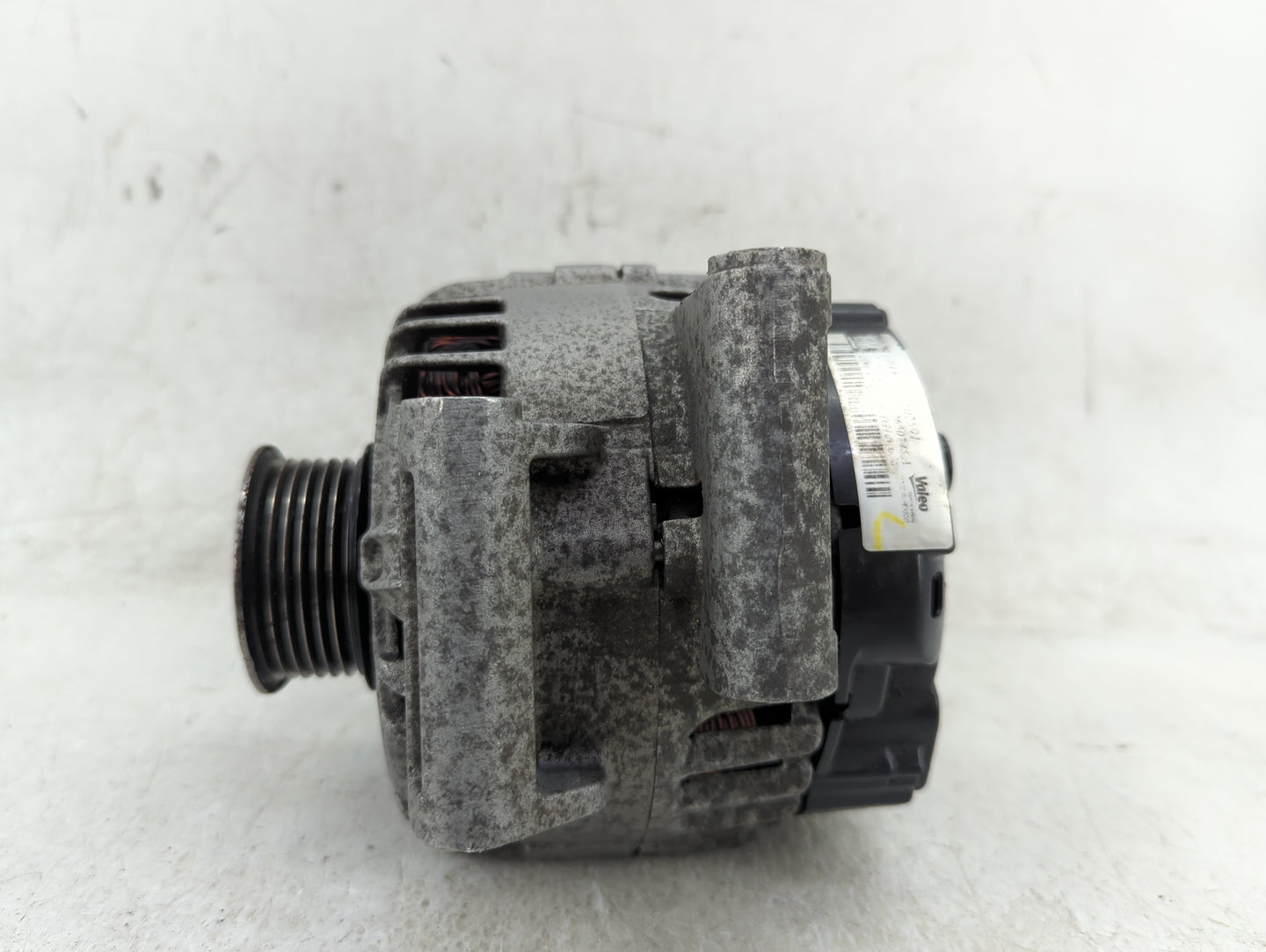 2011-2013 Buick Regal Alternator Replacement Generator Charging Assembly Engine OEM P/N:13502591 Fits Fits 2011 2012 2013 OE
