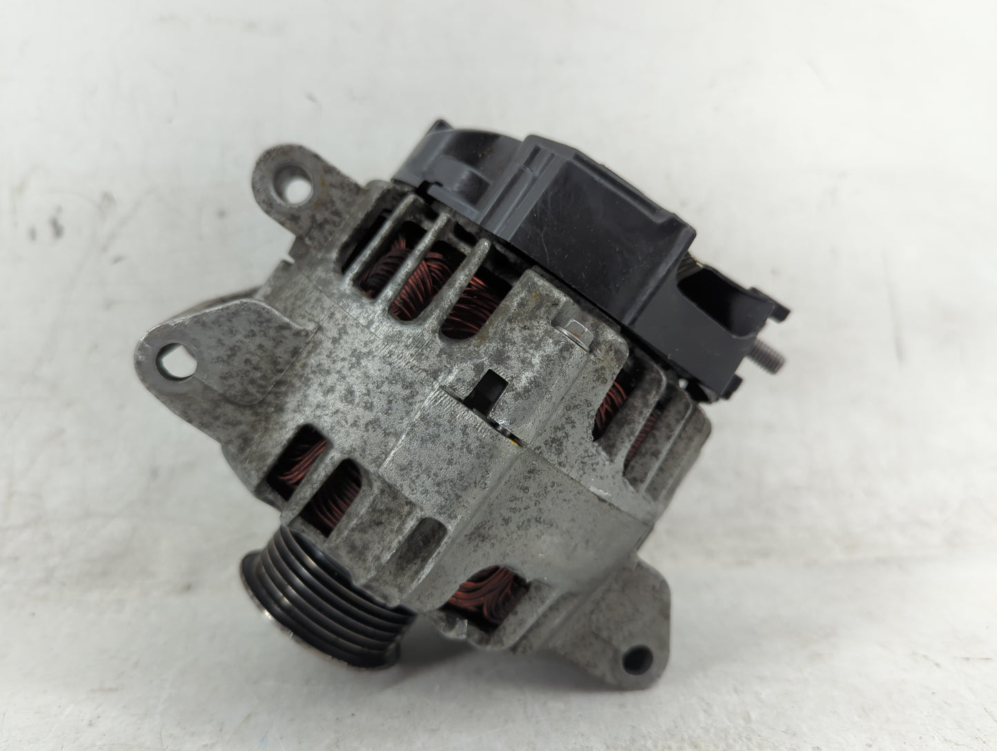 2011-2013 Buick Regal Alternator Replacement Generator Charging Assembly Engine OEM P/N:13502591 Fits Fits 2011 2012 2013 OE
