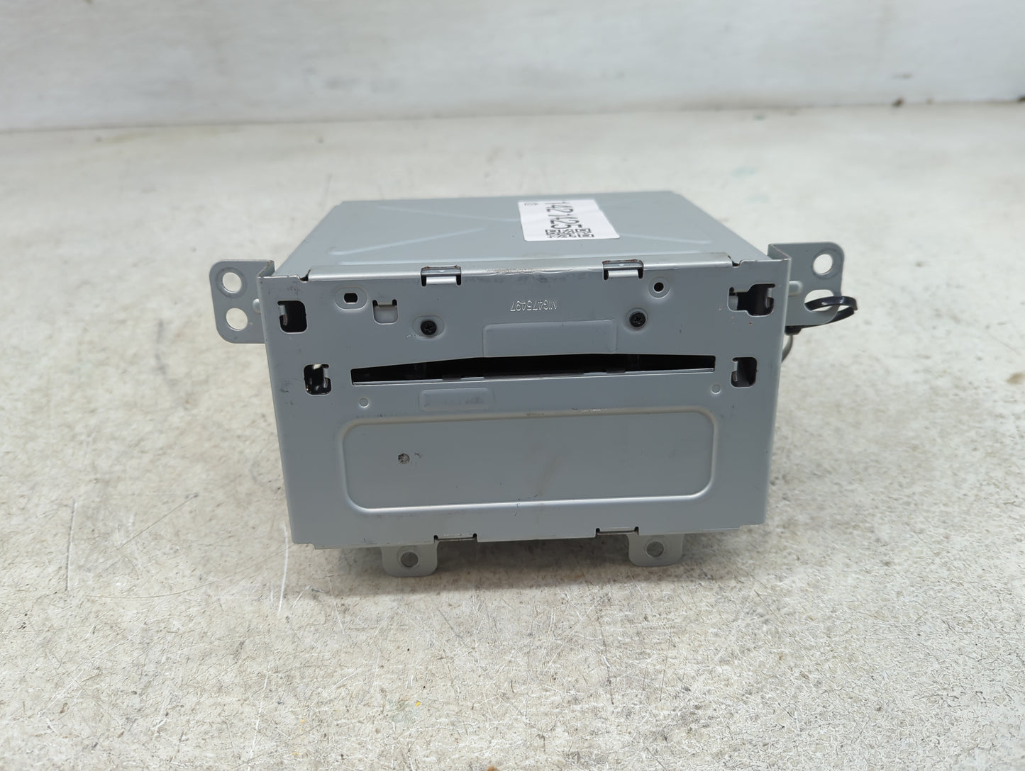 2011-2012 Buick Regal Radio AM FM Cd Player Receiver Replacement P/N:22870782 Fits Fits 2010 2011 2012 OEM Used Auto Parts -
