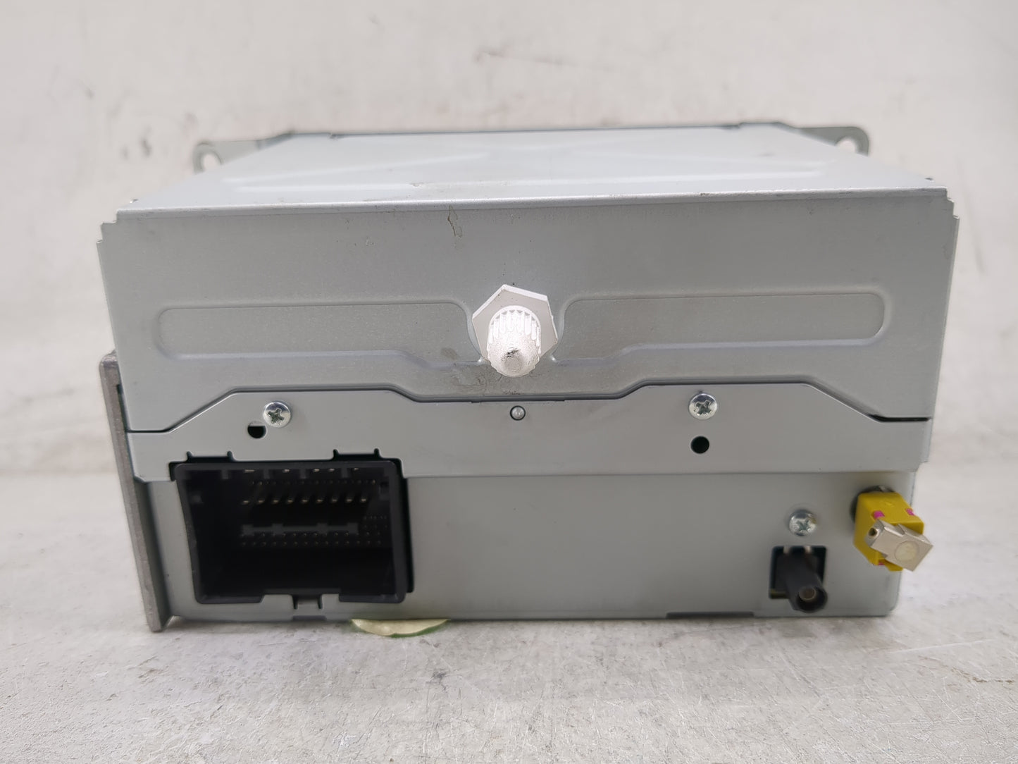 2012 Buick Regal Radio AM FM Cd Player Receiver Replacement P/N:22815634 Fits OEM Used Auto Parts - Oemusedautoparts1.com