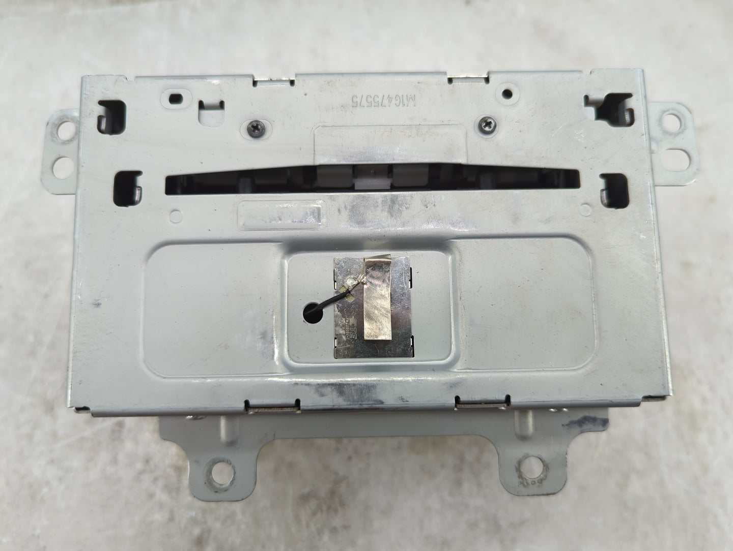 2012 Buick Regal Radio AM FM Cd Player Receiver Replacement P/N:22924957 GA-120-COLR-NS, CQ-FG71E2GDB Fits OEM Used Auto Par