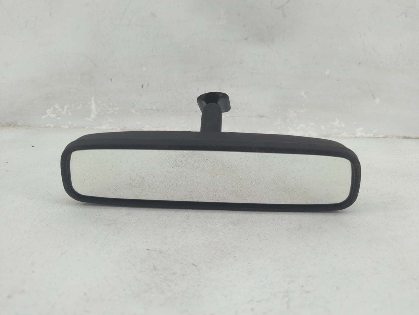2011-2017 Buick Regal Interior Rear View Mirror Replacement OEM P/N:010110 026102 Fits OEM Used Auto Parts - Oemusedautopart
