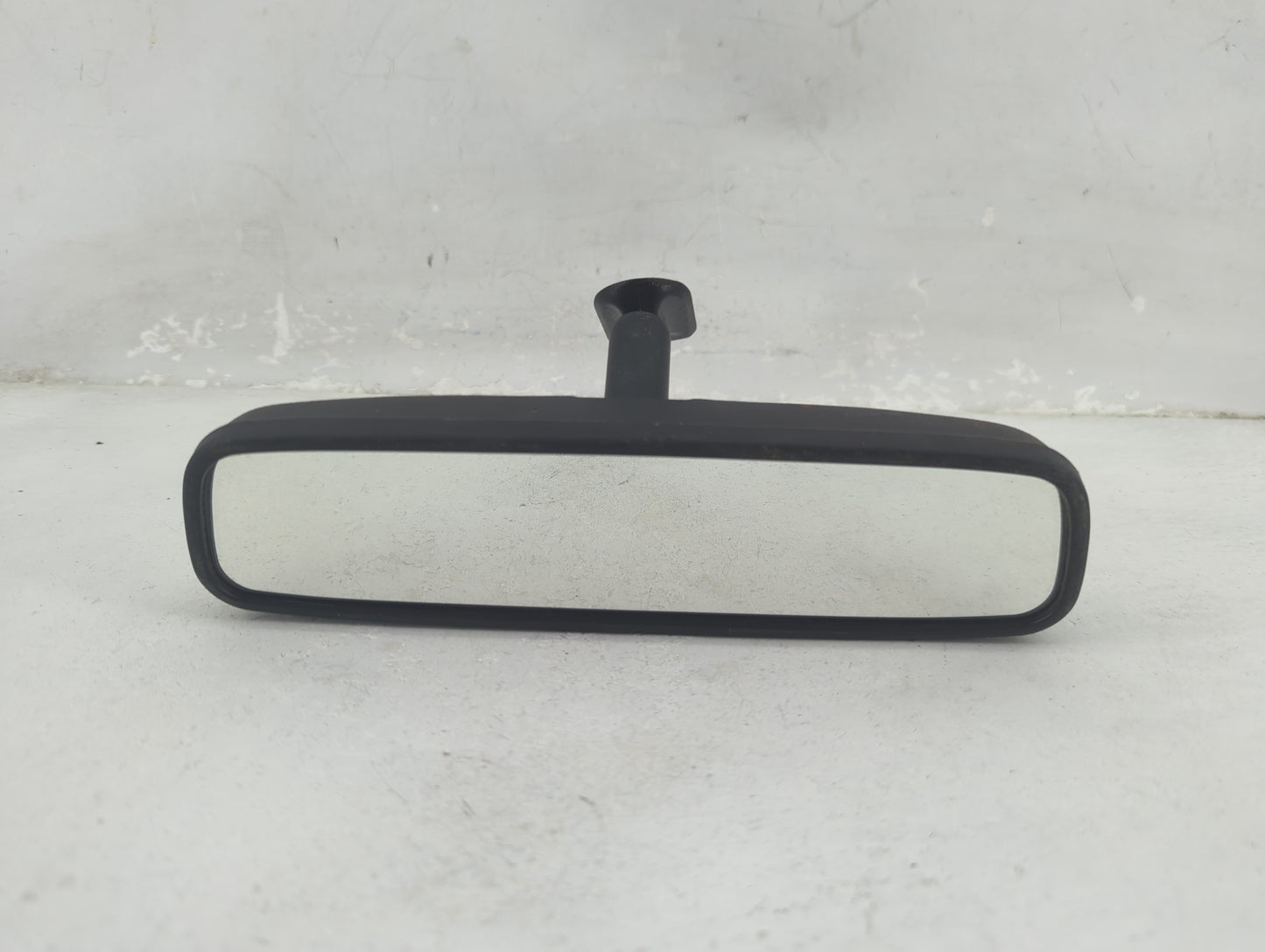2011-2017 Buick Regal Interior Rear View Mirror Replacement OEM P/N:010110 026102 Fits OEM Used Auto Parts - Oemusedautopart