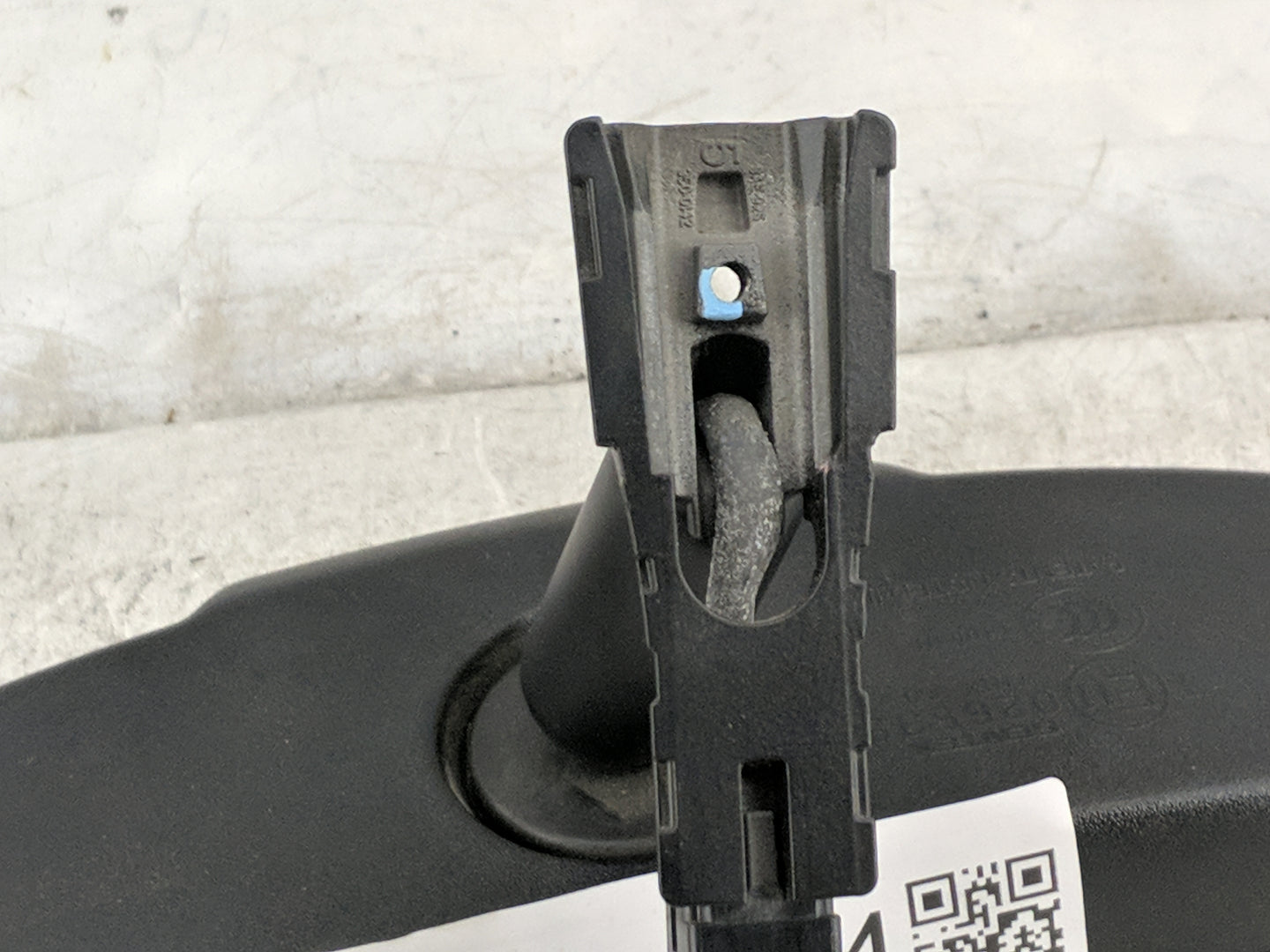 2011-2017 Buick Regal Interior Rear View Mirror Replacement OEM P/N:E11 026539 GNTX-860 Fits OEM Used Auto Parts - Oemusedau