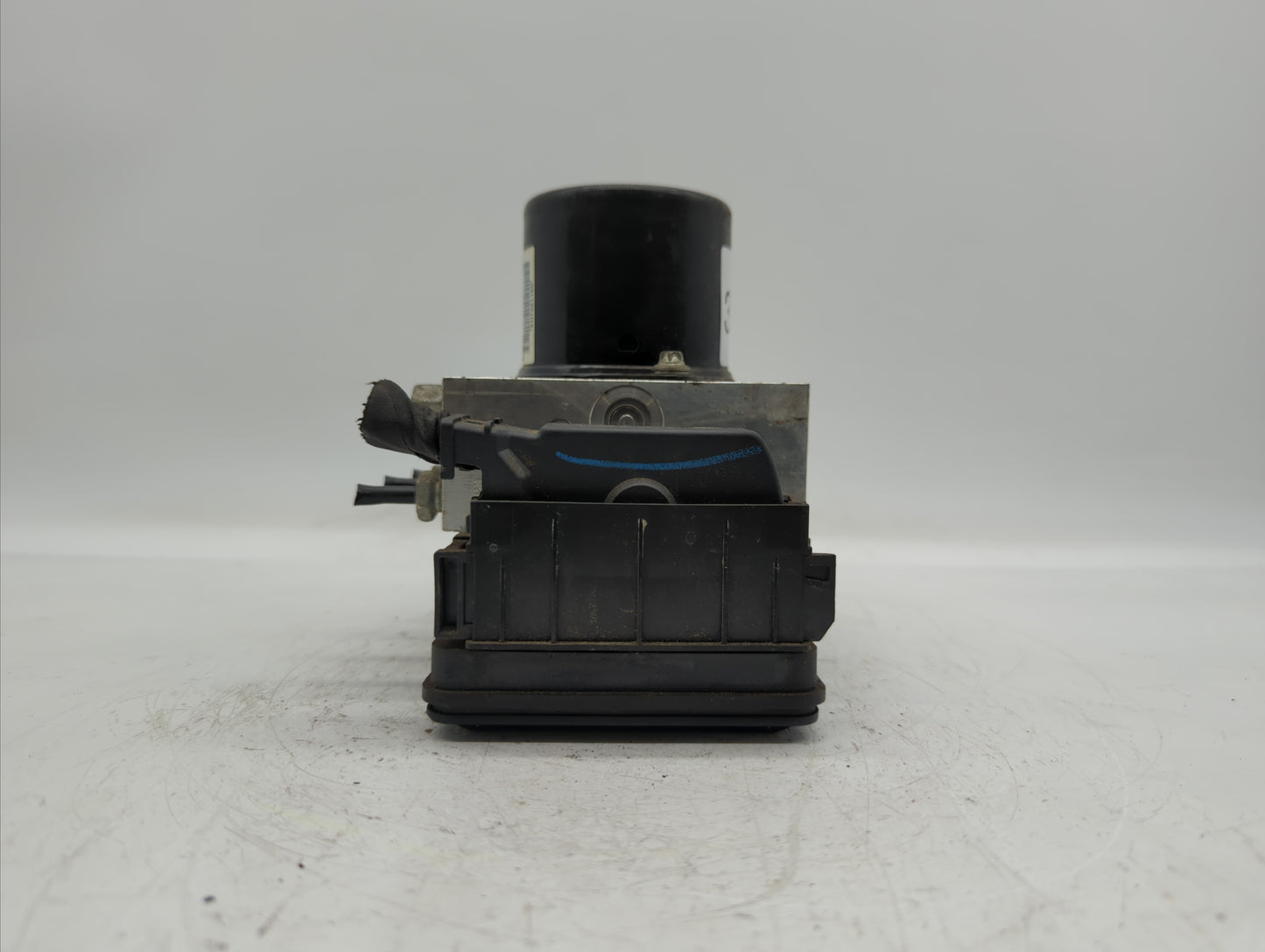 2012-2013 Buick Regal ABS Pump Control Module Replacement P/N:22838815 22973923, 22827930 Fits Fits 2012 2013 2014 2015 2016