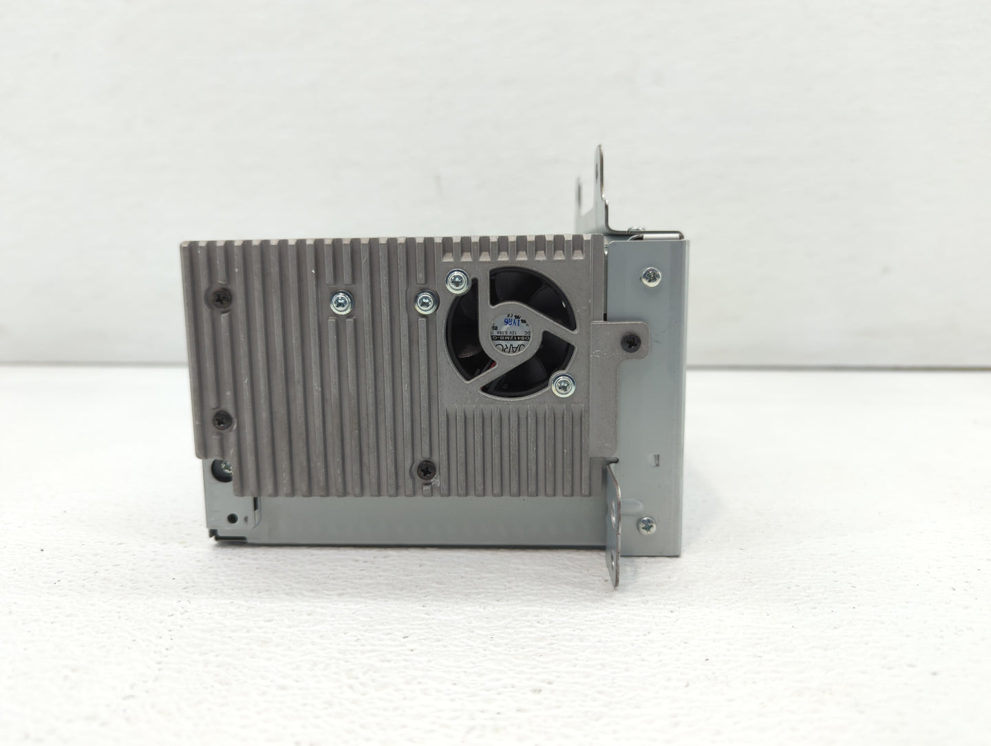 2012-2012 Buick Regal Am Fm Cd Player Radio Receiver - Oemusedautoparts1.com