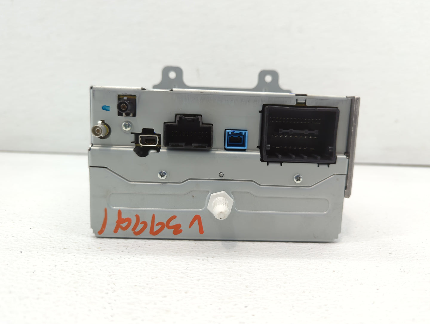 2012-2012 Buick Regal Am Fm Cd Player Radio Receiver - Oemusedautoparts1.com
