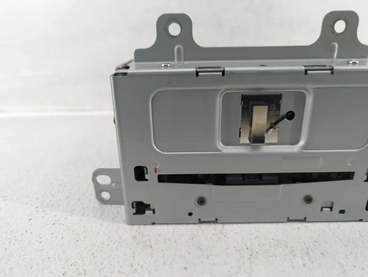 2012 Buick Regal Radio AM FM Cd Player Receiver Replacement P/N:22909201 OEM Used Auto Parts - Oemusedautoparts1.com