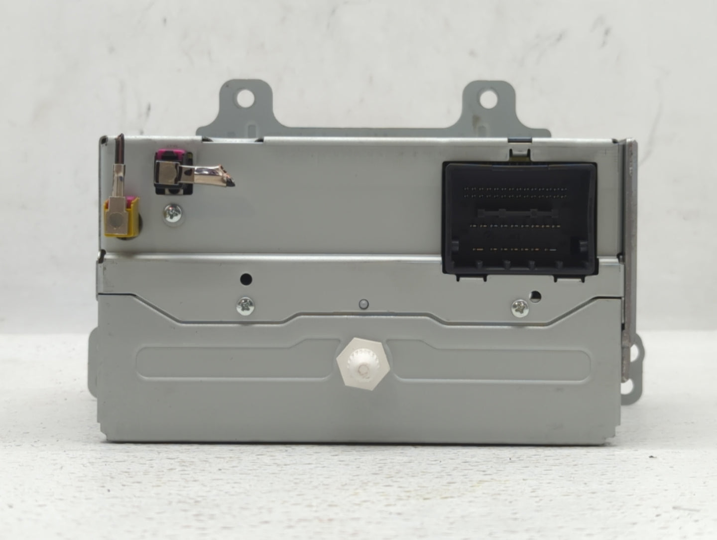 2011-2012 Buick Regal Radio AM FM Cd Player Receiver Replacement P/N:22870782 Fits Fits 2010 2011 2012 OEM Used Auto Parts -