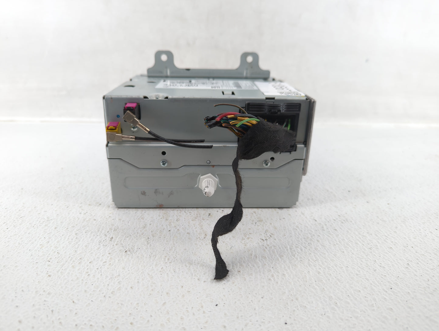 2011-2012 Buick Regal Am Fm Cd Player Radio Receiver - Oemusedautoparts1.com